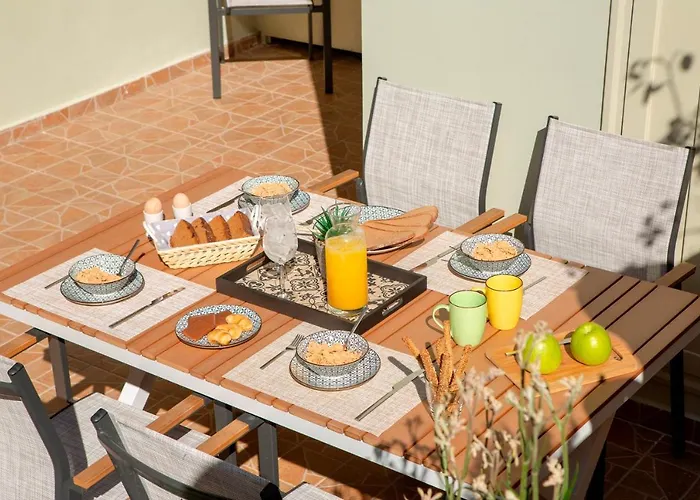 George\'S Home